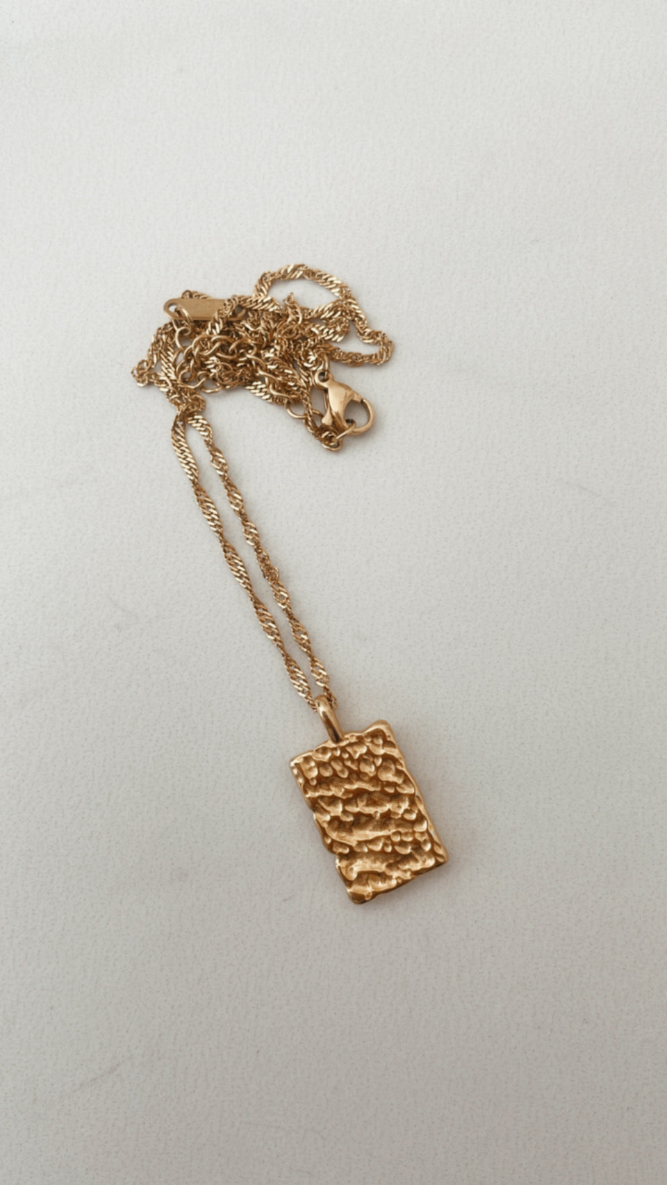 Barroca Chain Necklace, Gold Stainless Steel - Vanytel