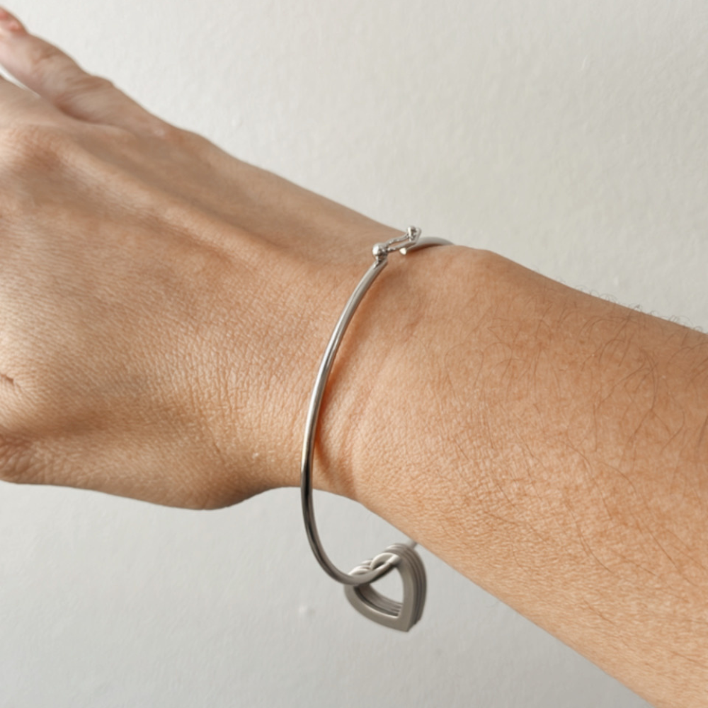 Mis Amores Gold Hoop Bracelet with Heart Charms, Stainless Steel, Women, Mom - Vanytel