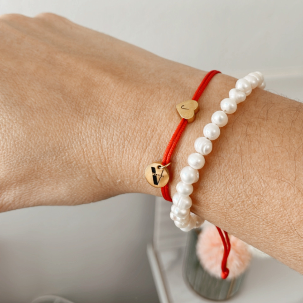 Hilo Rojo de la Suerte, Lucky Red Thread with Name Initial, Unisex - Vanytel