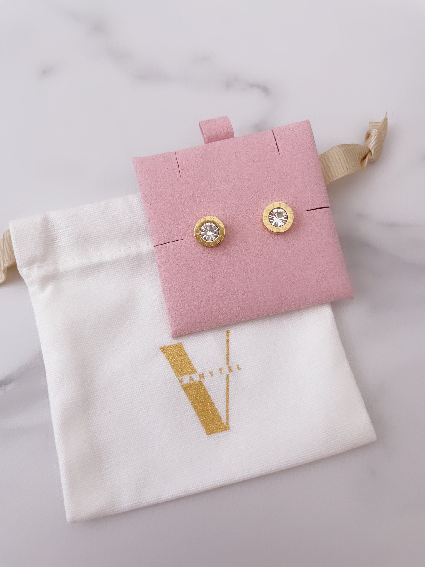 Variedad de Studs desde $6 c/u | Acero Inoxidable - Vanytel
