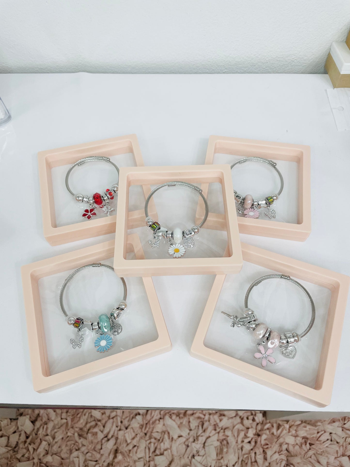 Pulseras Multi Charms Plata - Vanytel