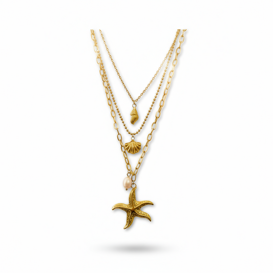 Collar Golden Mermaid Vanytel de tres capas con dijes dorados en acero inoxidable