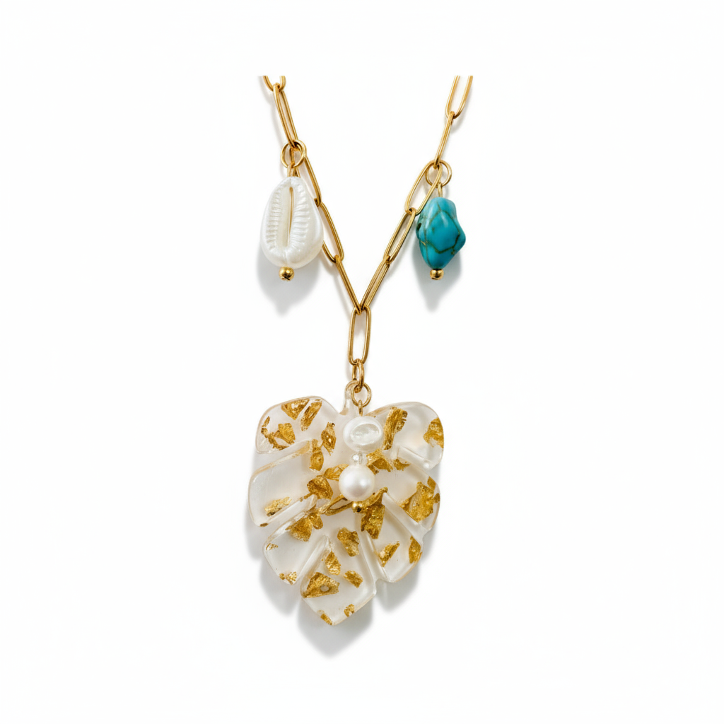 Detalle del diseño del Set Palmera Vanytel con charms dorados