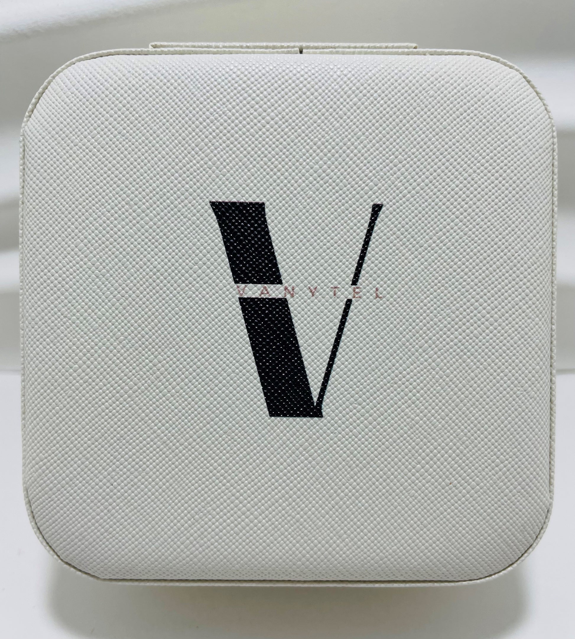 Vanytel - Signature Jewelry Travel Box - Vanytel