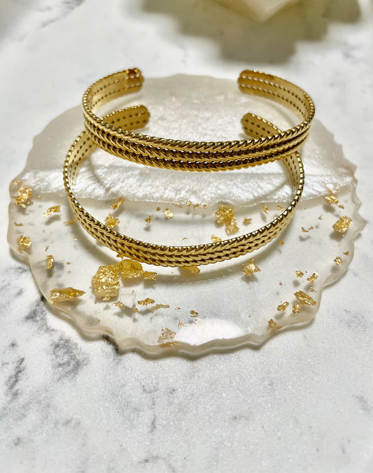 Antonia Bangle - Vanytel