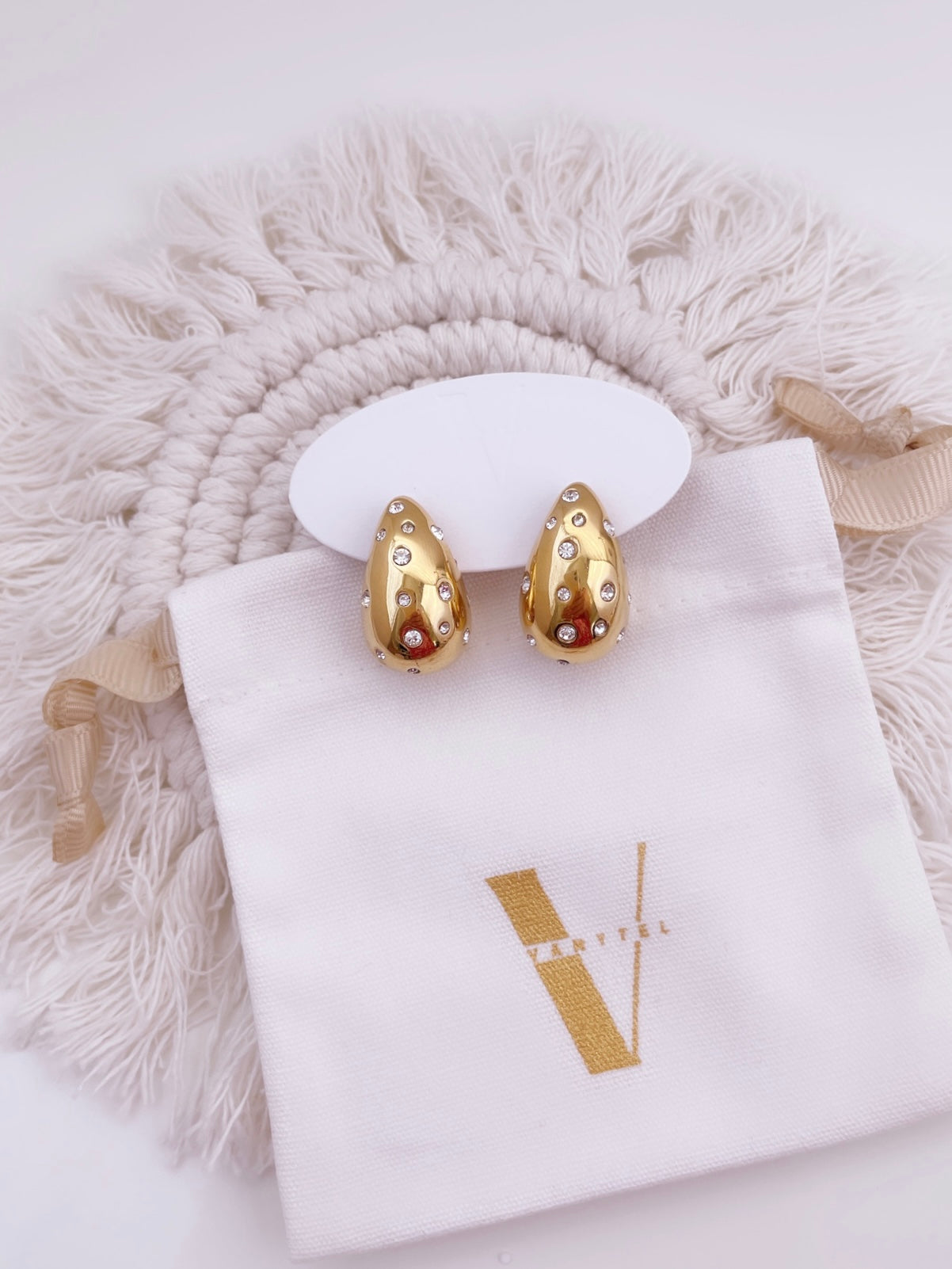 Bold Drops Studs | Sparkle - Vanytel 